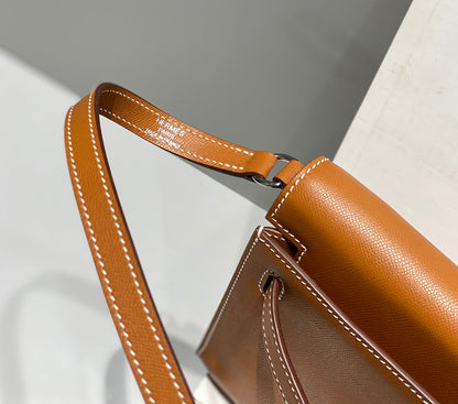 HM Kelly Elan 27cm Gold Leather Shw