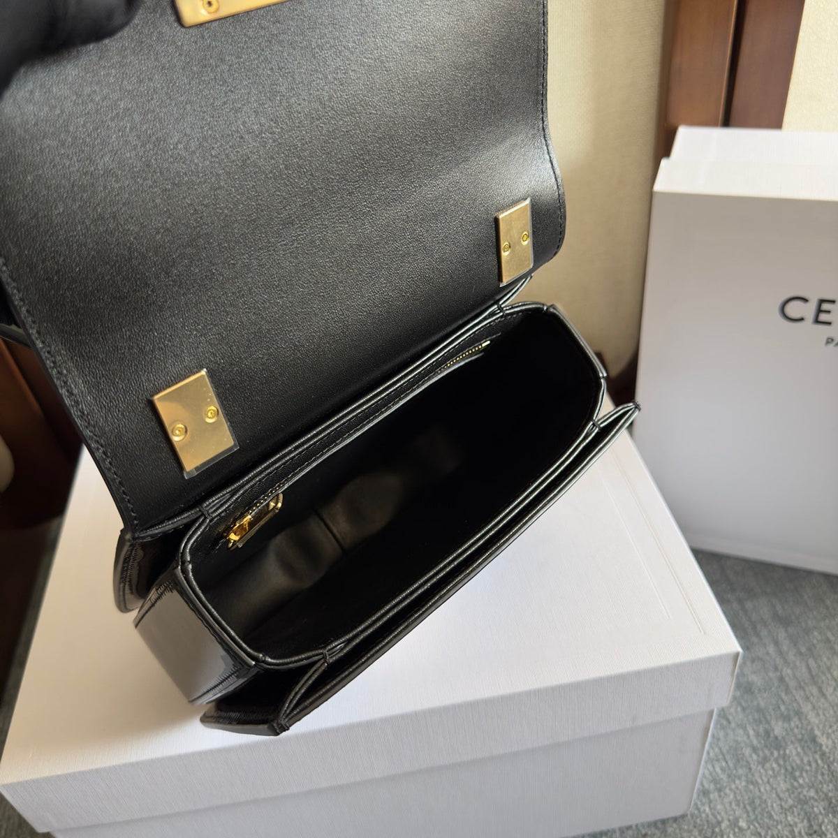 TEEN GARANCE BAG 18 IN BLACK PATENT CALFSKIN