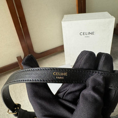 SMALL HÉLOÏSE BAG CUIR 22 IN BLACK CALFSKIN EMBOSSED LOGO