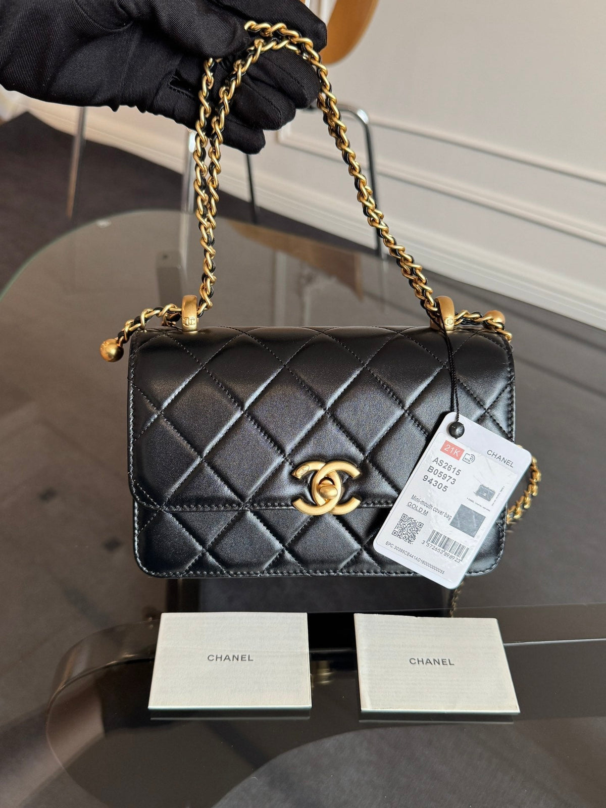 Mini Flap 19cm Black Lambskin Gold Hardware