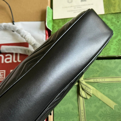 gg marmont medium top handle 35cm black calfskin gold hardware