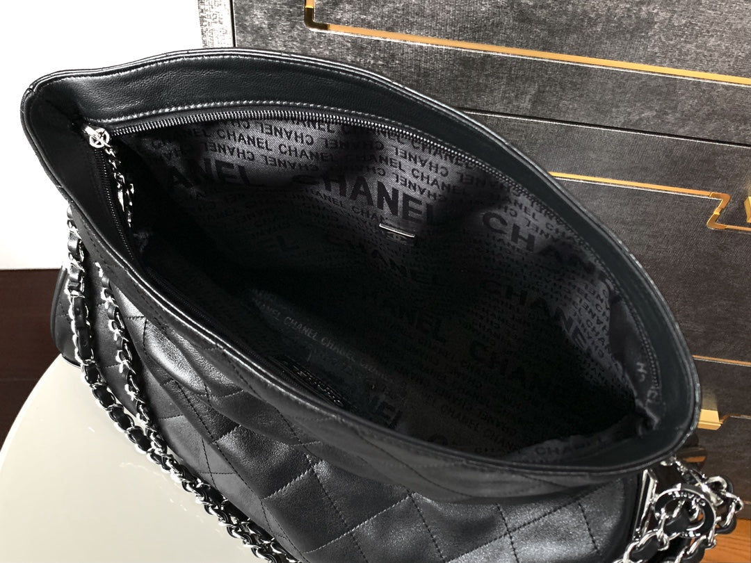 CC Vintage Hobo Bag 40cm Black Lambskin Silver Hardware