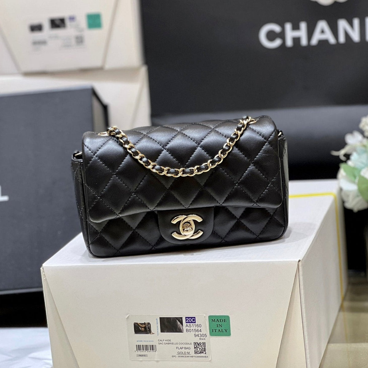 CC 24K Mini Flap Bag 18cm Black Lambskin Silver Hardware