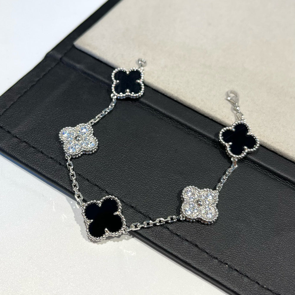 [GALE] CLOVER 5 MOTIF ONYXS BRACELET COLLECTION