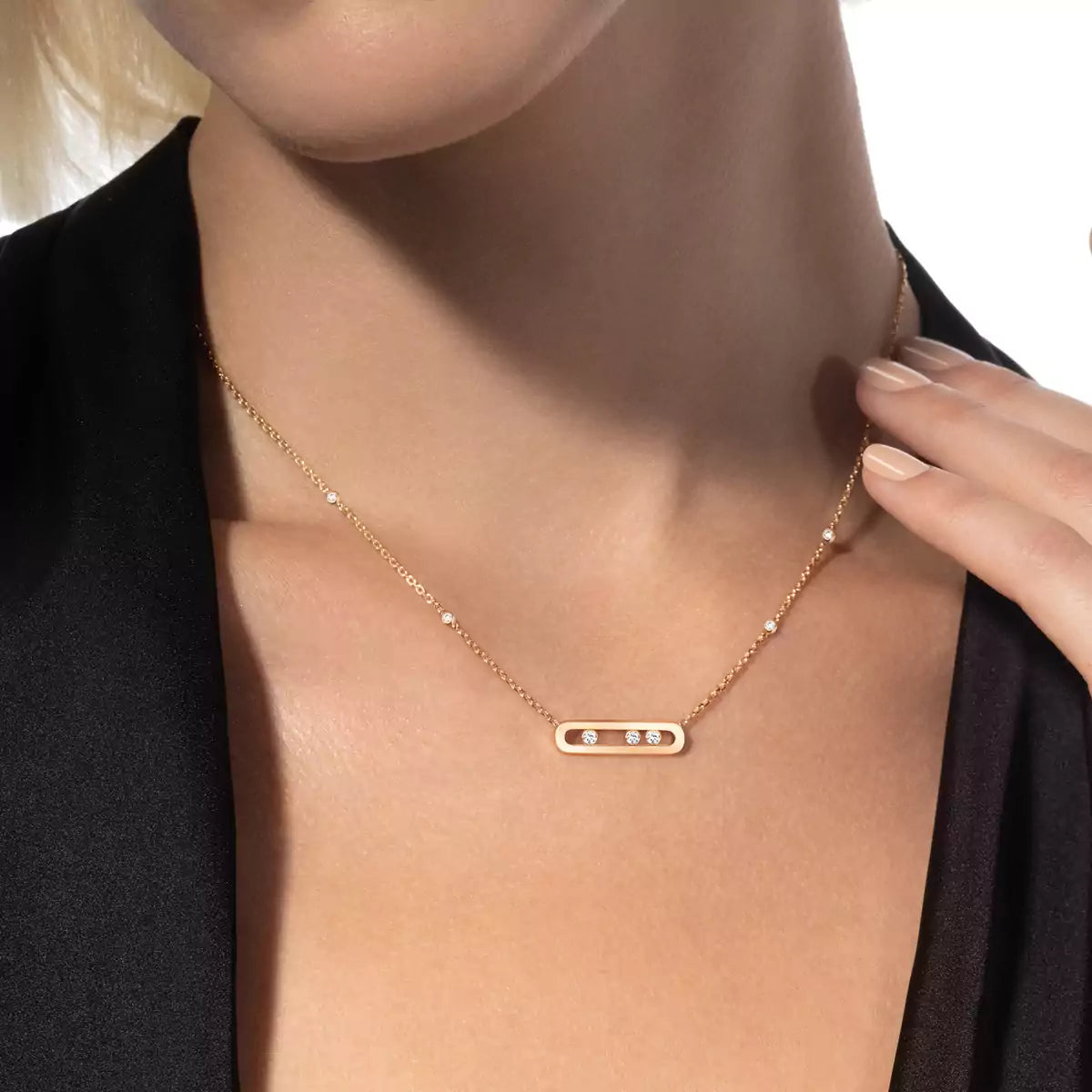 [GALE] Baby Move Gold Diamond Necklace