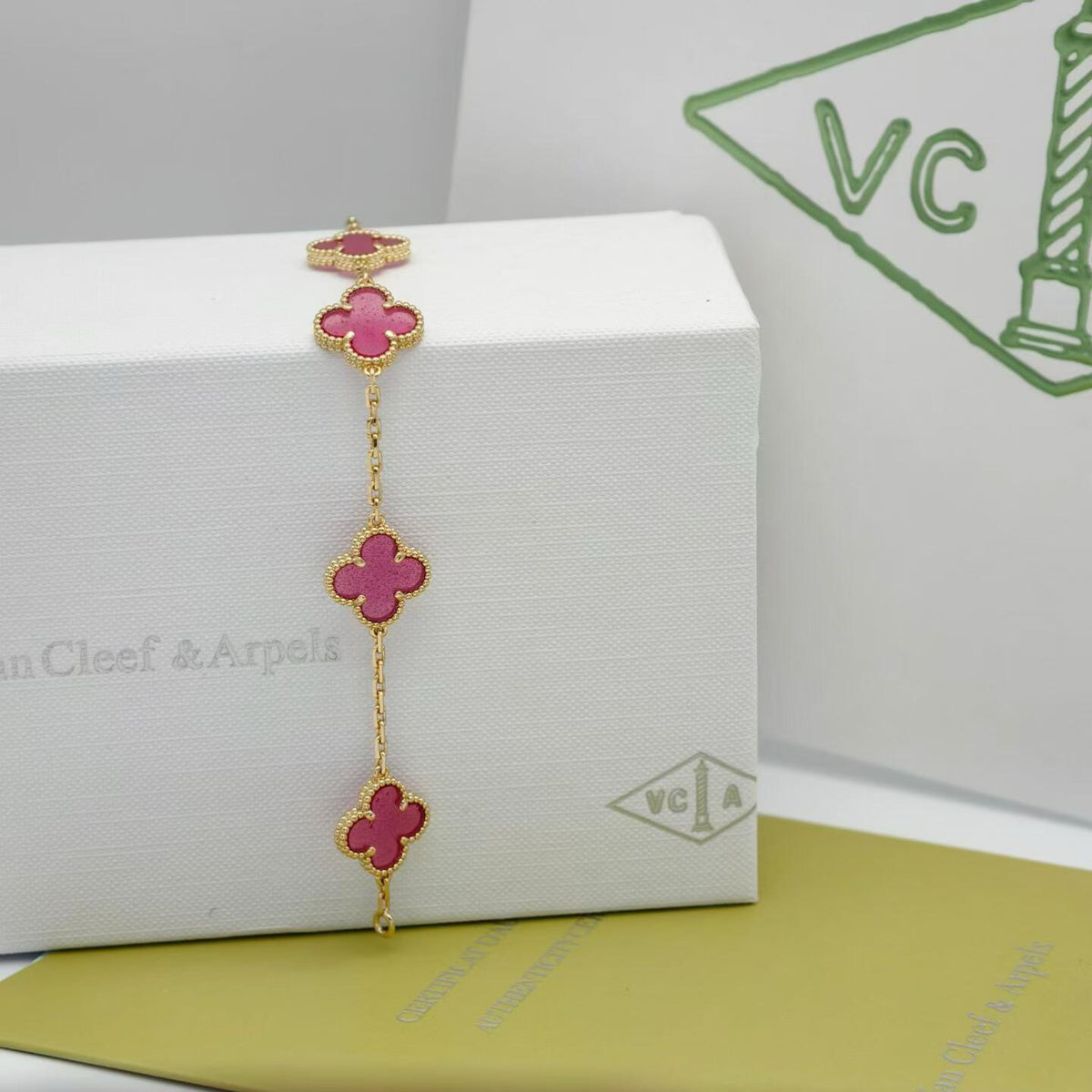 [GALE]NEW CLOVER 5 MOTIFS PINK ENAMEL BRACELET