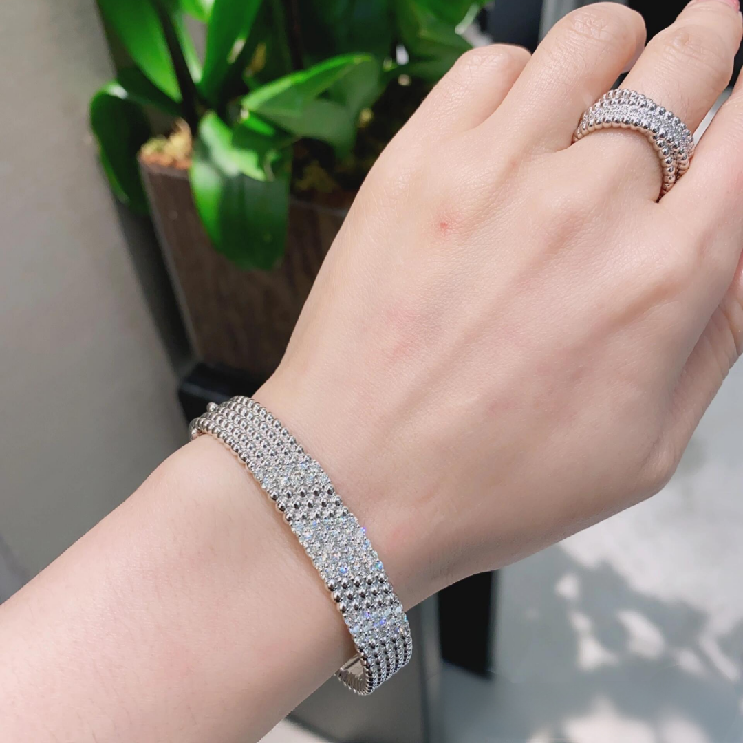 [GALE]  FIVE-ROW DIAMOND BRACELET