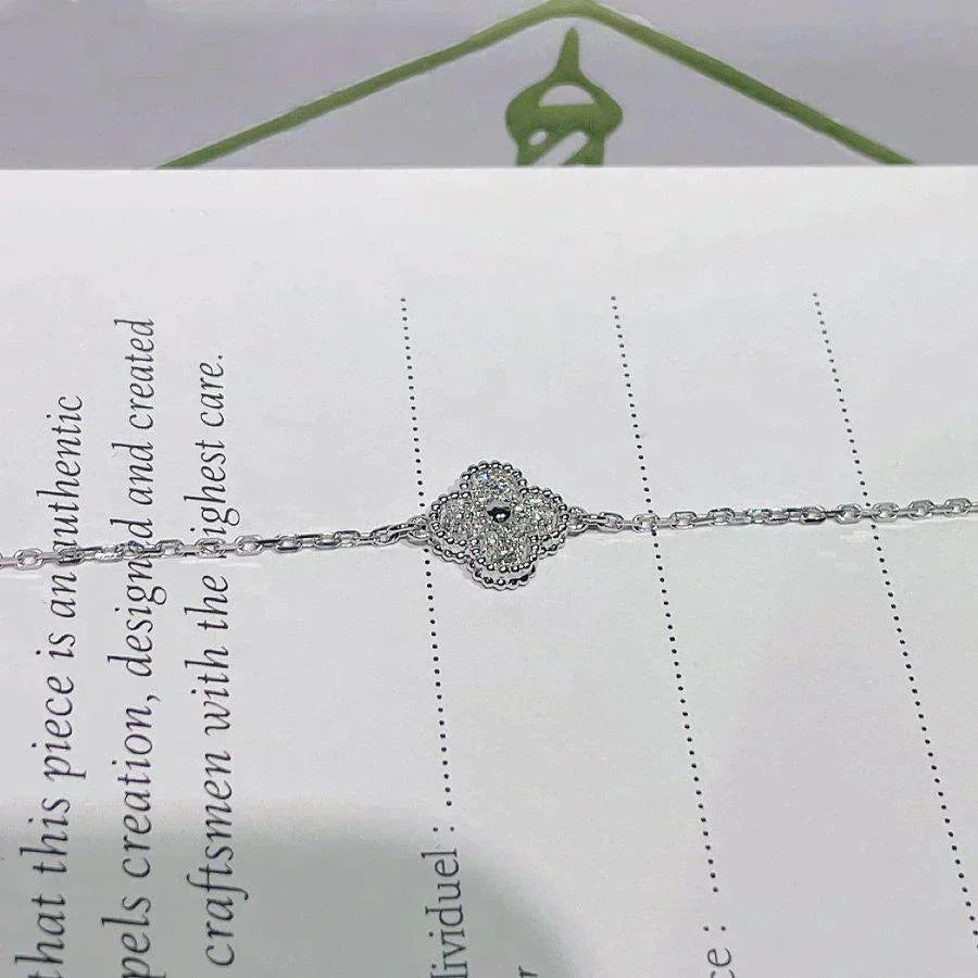 [NOVO]CLOVER EINZELBLÜTEN-ARMBAND SILBER