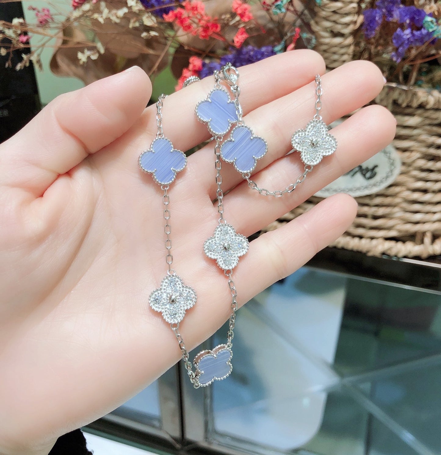 [GALE]CLOVER 10 MOTIFS CHALCEDONY DIAMONDS SILVER NECKLACE