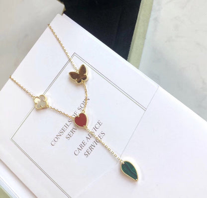 [NOVO] GLÜCKSFRÜHLINGS-HALSKETTE MIT 4 MOTIVEN IN ROSÉGOLD