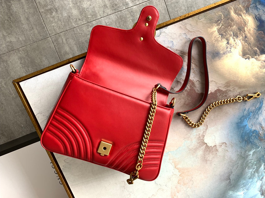 GG Marmont 26.5cm Red Calfskin Gold Hardware