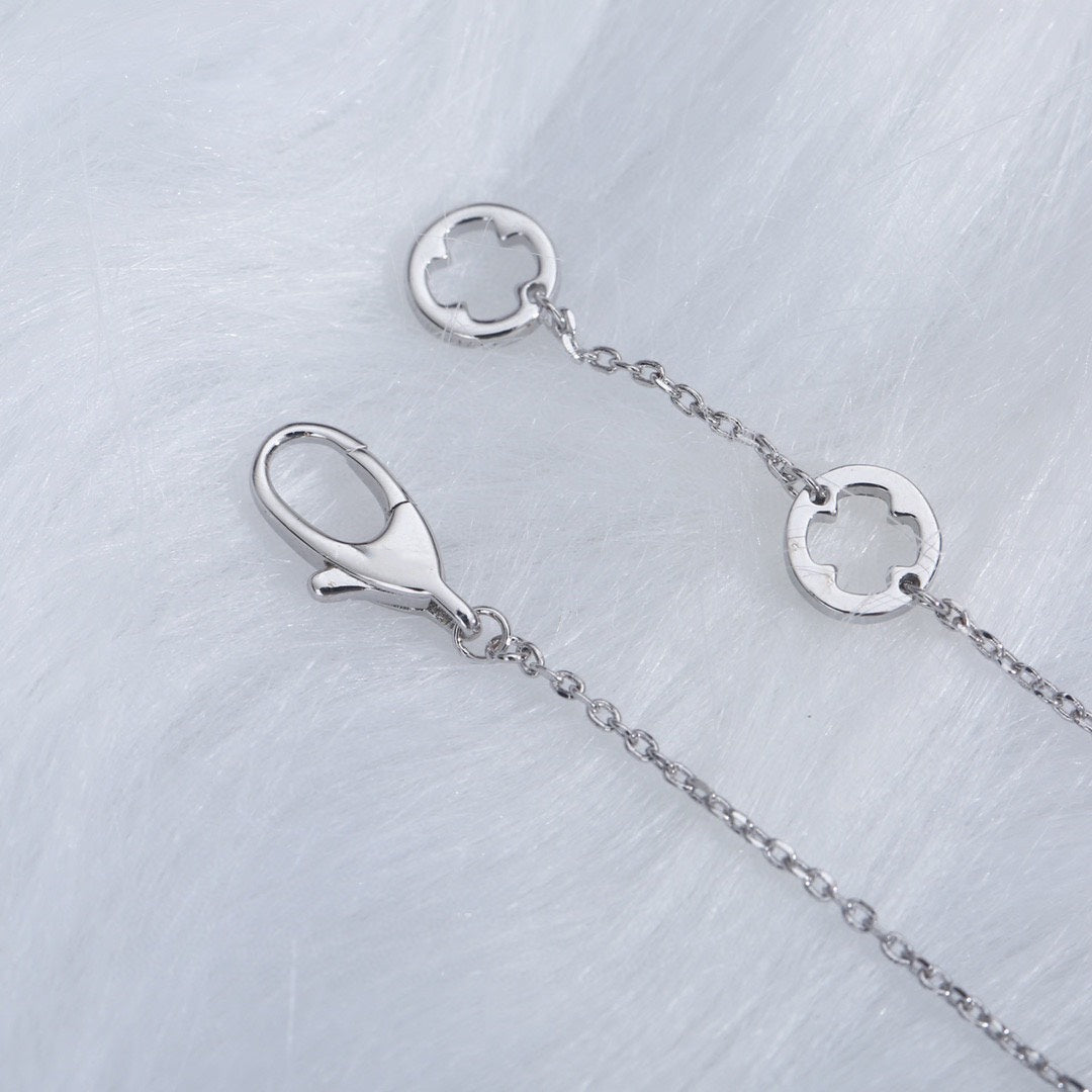 [GALE]FIOREVER NECKLACE DIAMOND CENTER