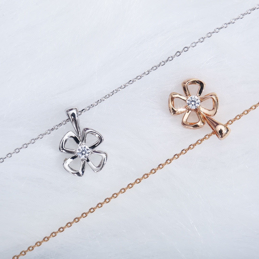 [GALE]FIOREVER NECKLACE DIAMOND CENTER