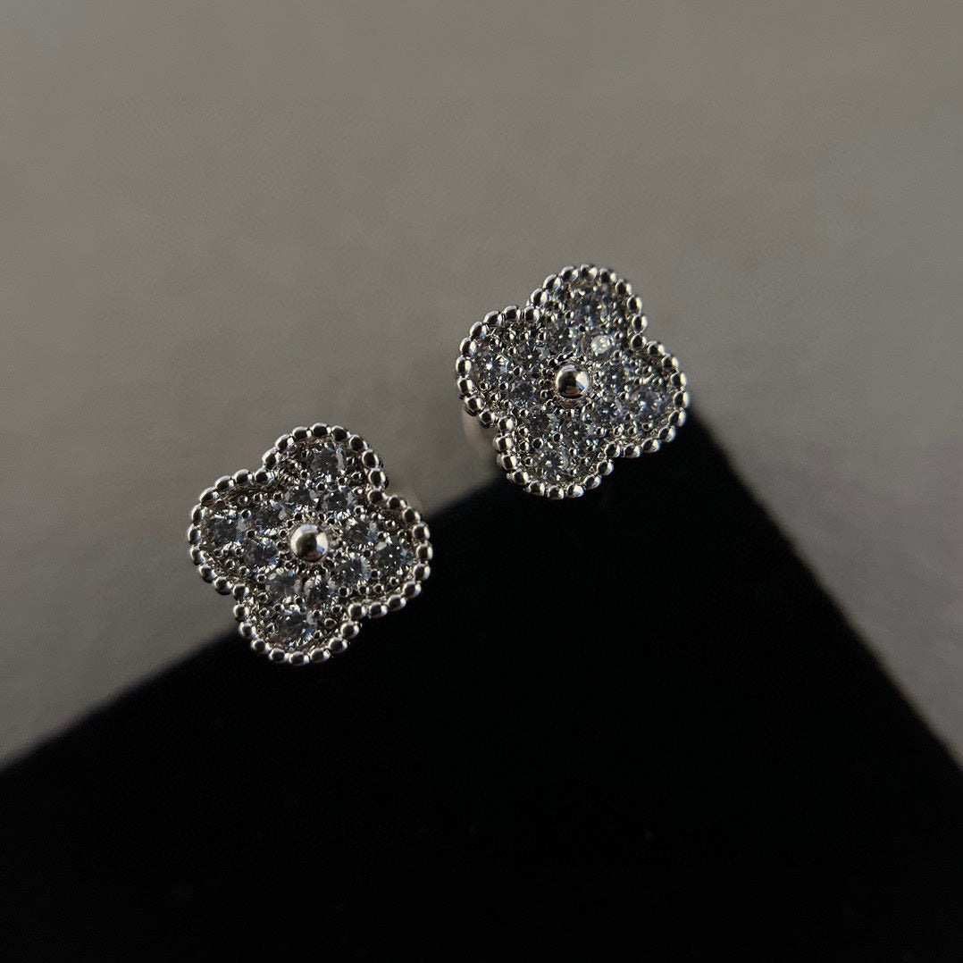 [NOVO]CLOVER MINI DIAMANT-OHRSTÖSSEL