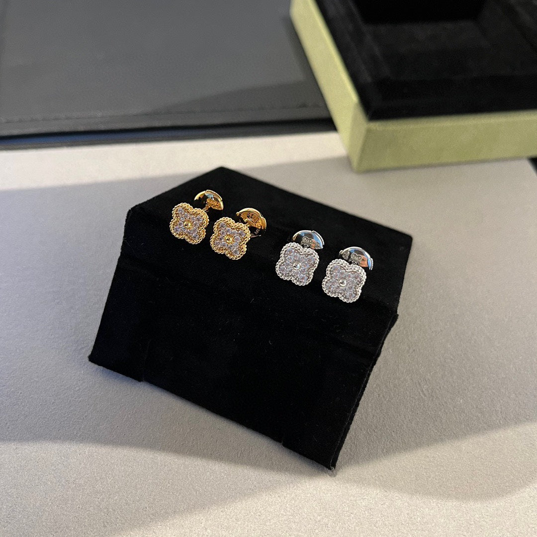 [NOVO]CLOVER MINI DIAMANT-OHRSTÖSSEL